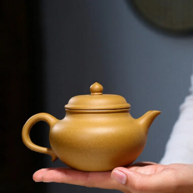 Yixing Zisha Teapot [Qingxin Qiushui] (Huangjin Duan Ni – 250ml)