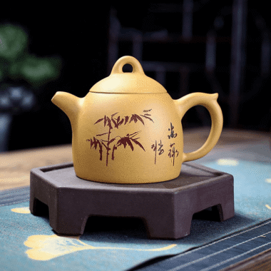 Yixing Zisha Teapot [Qinqu Qinquan] (Huangjin Duan Ni – 310ml)