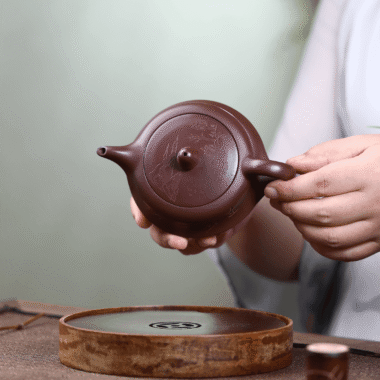 Yixing Zisha Teapot [Qu Hu] (Zi Ni – 190ml)