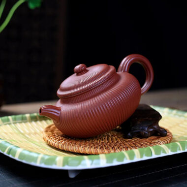 Yixing Zisha Teapot [Ribbed Antique] (Dahongpao – 280ml)