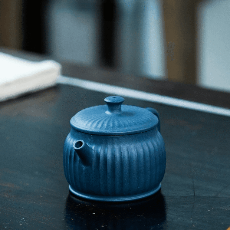 Yixing Zisha Teapot [Ribbed Jing Quan] (Tian Qing Ni – 160ml)