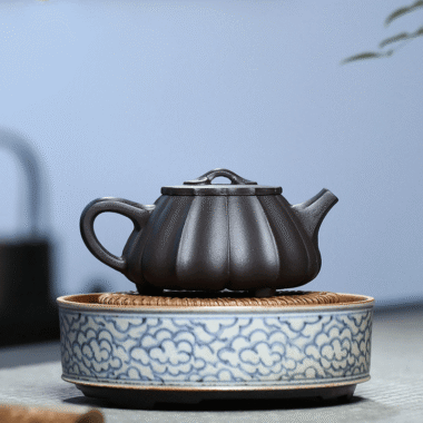 Yixing Zisha Teapot [Ribbed Shi Piao] (Shi Huang – 270ml)