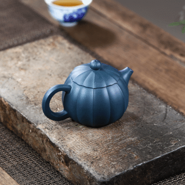 Yixing Zisha Teapot [Ribbed Xishi] (Tian Qing Ni – 280ml)