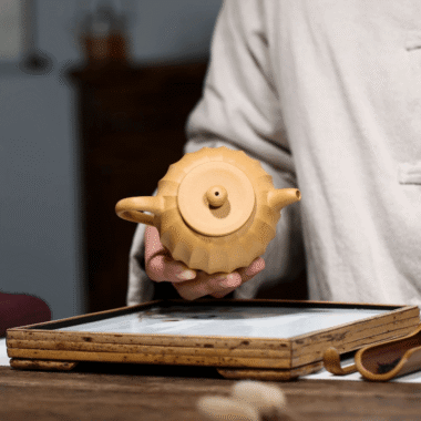 Yixing Zisha Teapot [Ribbed Yuli] (Huangjin Duan Ni – 240ml)