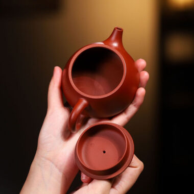 Yixing Zisha Teapot [Ruyi Shi Piao] (Dahongpao – 170ml)