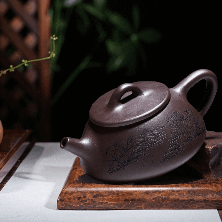 Yixing Zisha Teapot Set [Jingzhou Shi Piao] (Lao Zi Ni – 210ml)