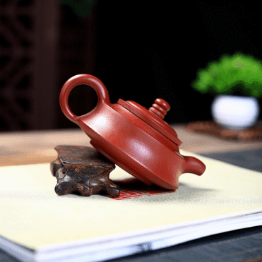 Yixing Zisha Teapot Set [Shede Zhou Pan] (Dahongpao – 150ml)