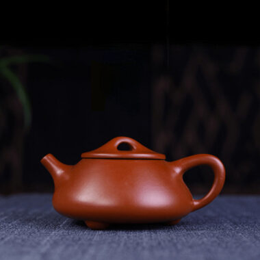 Yixing Zisha Teapot Set [Shi Piao] Set (Dahongpao – 200ml)
