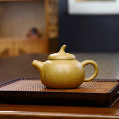 Yixing Zisha Teapot Set [Six Petals Pumpkin Pot] (Zhima Duan Ni – 250ml)