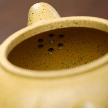 Yixing Zisha Teapot Set [Six Petals Pumpkin Pot] (Zhima Duan Ni – 250ml)