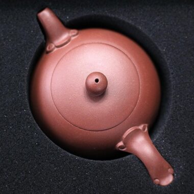 Yixing Zisha Teapot Set [Wishful Xishi] (Zi Ni – 240ml)