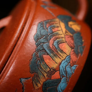 Yixing Zisha Teapot [Shanshui Hanwa] (Hong Jiang Po Ni – 220ml)