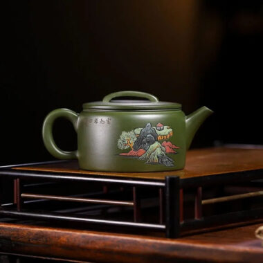 Yixing Zisha Teapot [Shanshui Hanwa] (Lu Ni – 250ml)