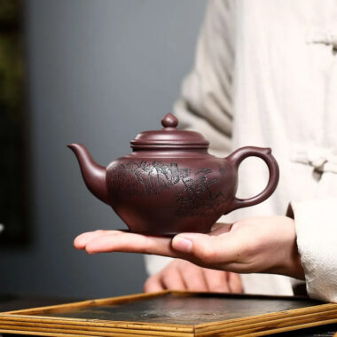 Yixing Zisha Teapot [Shanshui Xiao Ying] (Zi Ni – 290ml)