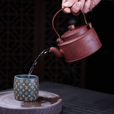 Yixing Zisha Teapot [Shanshui] (Zi Ni – 320ml)