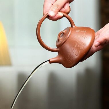 Yixing Zisha Teapot [Shi Piao Tiliang] (Hong Jiang Po Ni – 250ml)