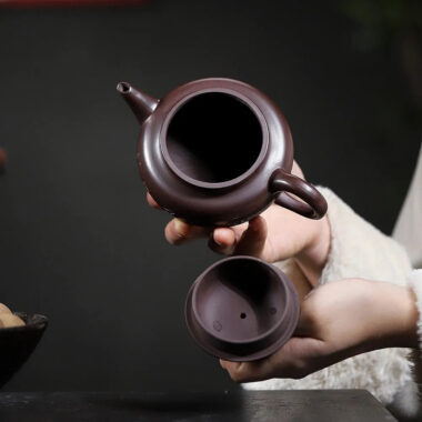 Yixing Zisha Teapot [Shuiping Tripod] (Zi Zhu Ni – 300ml)