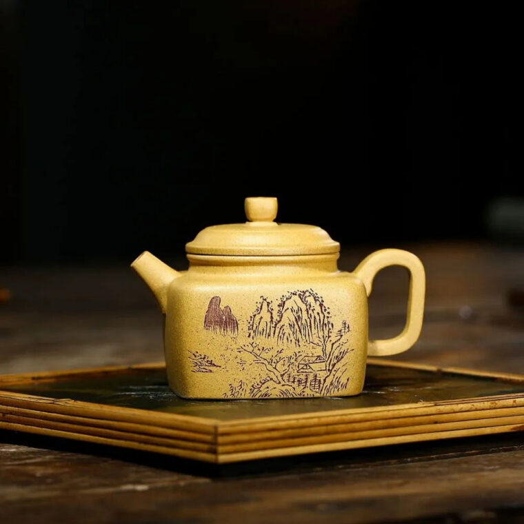 Yixing Zisha Teapot [Sifang Dezhong] (Huangjin Duan Ni – 220ml)