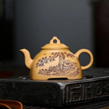 Yixing Zisha Teapot [Sifang Guling] (Huangjin Duan NI – 280ml)