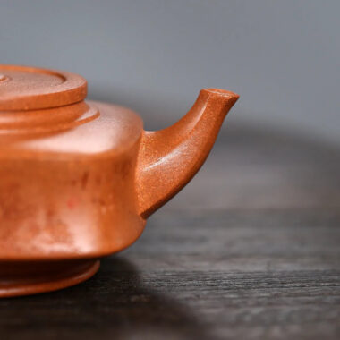 Yixing Zisha Teapot [Sifang Zhou Pan] (Hong Jiang Po Ni – 270ml)