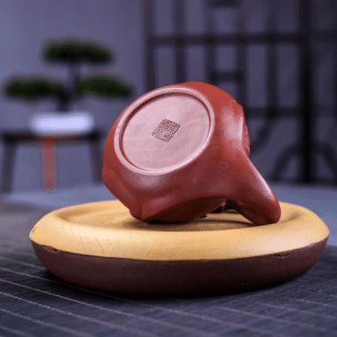 Yixing Zisha Teapot [Smooth & Fine] (Dahongpao – 210ml)