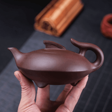 Yixing Zisha Teapot [Smooth & Fine] (Zi Ni – 240ml)