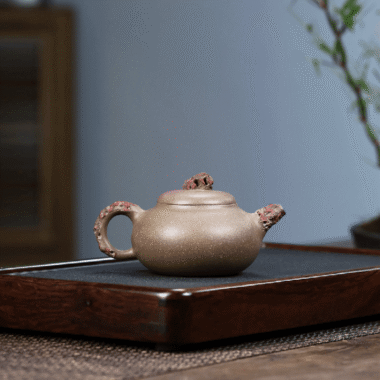 Yixing Zisha Teapot [Taihu Stone Ruding] (Qinghua Duan Ni – 250ml)