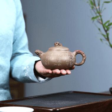Yixing Zisha Teapot [Taihu Stone Ruding] (Qinghua Duan Ni – 250ml)