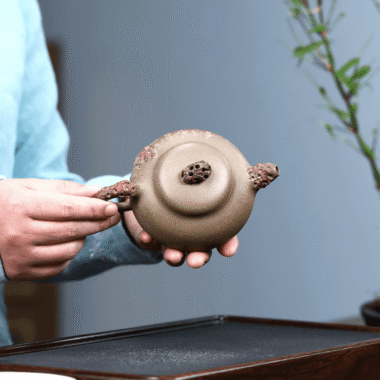 Yixing Zisha Teapot [Taihu Stone Ruding] (Qinghua Duan Ni – 250ml)