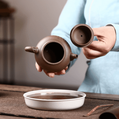 Yixing Zisha Teapot [Taihu Stone Xishi] (Lao Duan Ni – 210ml)