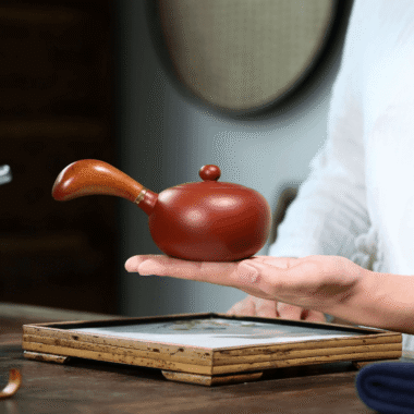 Yixing Zisha Teapot [Tang Yu Side Handle Pot] (Dahongpao – 220ml)