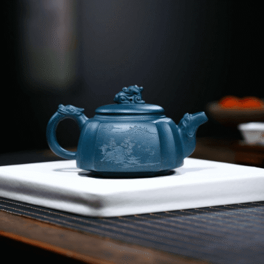Yixing Zisha Teapot [The Dragon] (Tian Qing Ni – 300ml)