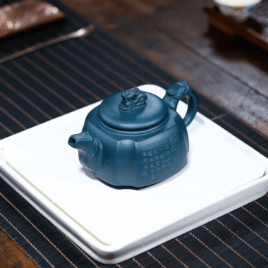 Yixing Zisha Teapot [The Dragon] (Tian Qing Ni – 300ml)