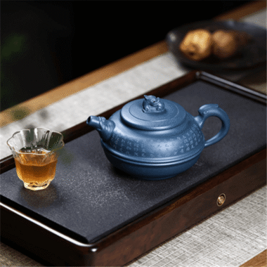 Yixing Zisha Teapot [The Dragon] (Tian Qing Ni – 340ml)