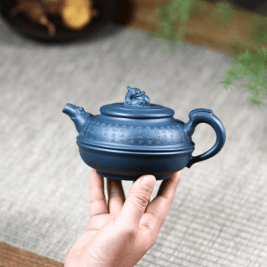Yixing Zisha Teapot [The Dragon] (Tian Qing Ni – 340ml)