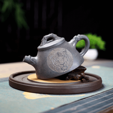 Yixing Zisha Teapot [The King] (Qing Duan Ni – 190ml)