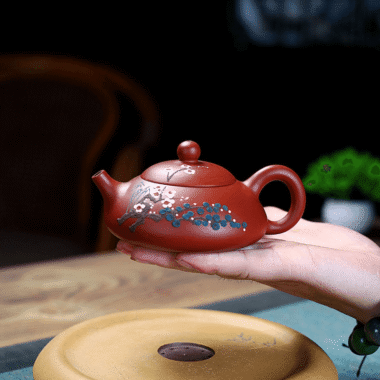 Yixing Zisha Teapot [Three Friends of Winter] (Dahongpao – 170ml)