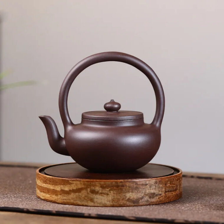Yixing Zisha Teapot [Tiliang Pot] (Zi Ni – 250ml)