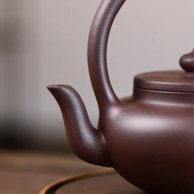 Yixing Zisha Teapot [Tiliang Pot] (Zi Ni – 250ml)