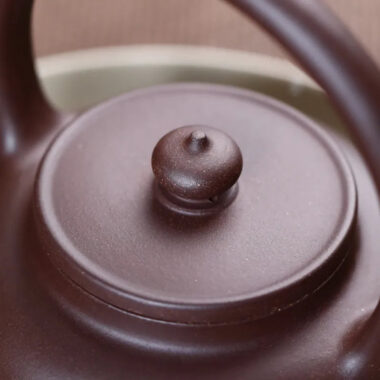 Yixing Zisha Teapot [Tiliang Pot] (Zi Ni – 250ml)