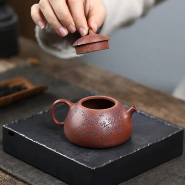 Yixing Zisha Teapot [Wendan] (Jiang Po Ni – 140ml)