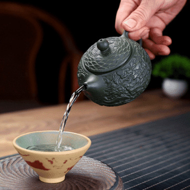 Yixing Zisha Teapot [Xiang Long Xishi] (Lu Ni – 230ml)
