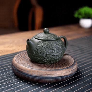 Yixing Zisha Teapot [Xiang Long Xishi] (Lu Ni – 230ml)