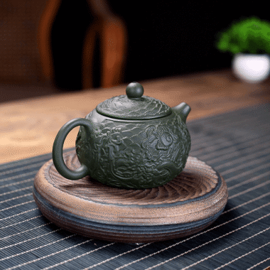 Yixing Zisha Teapot [Xiang Long Xishi] (Lu Ni – 230ml)