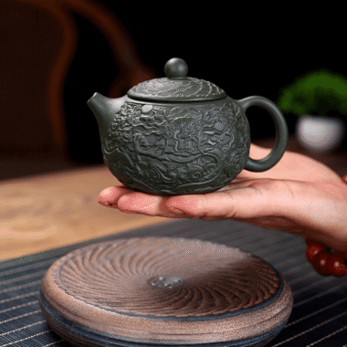 Yixing Zisha Teapot [Xiang Long Xishi] (Lu Ni – 230ml)
