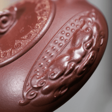 Yixing Zisha Teapot [Xiangyun Bian Piao] (Zi Ni – 320ml)