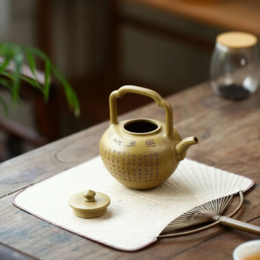 Yixing Zisha Teapot [Xinjing Tiliang] (Duan Ni Firewood Fired- 280ml)