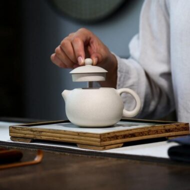 Yixing Zisha Teapot [Xishi Pot] (Bai Duan Ni – 280ml)