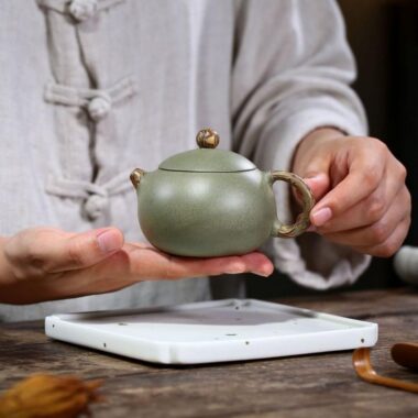 Yixing Zisha Teapot [Xishi Pot] (Douqing Sha/Jiao Ni – 190ml)