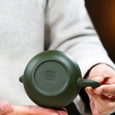Yixing Zisha Teapot [Xishi Pot] (Lu Ni – 225ml)